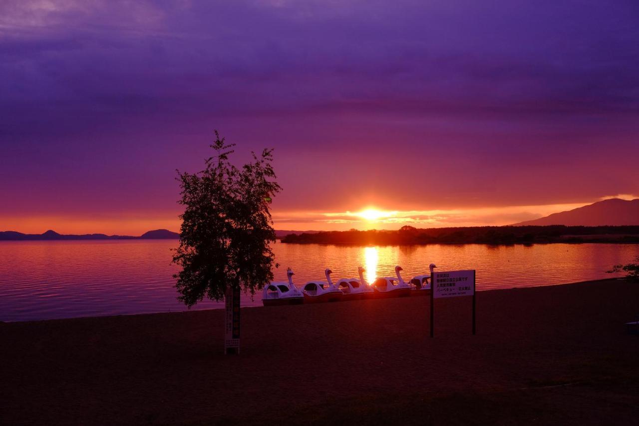 Lakeside Banko Otel Inawashiro Dış mekan fotoğraf